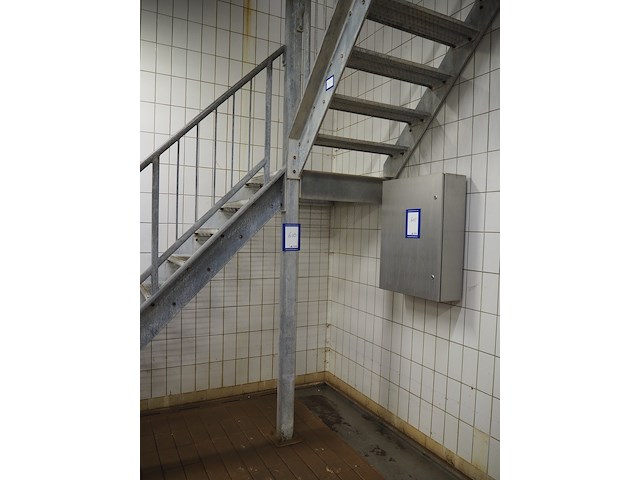 Nn steel stairs - afbeelding 8 van  12