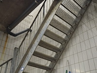 Nn steel stairs - afbeelding 9 van  12