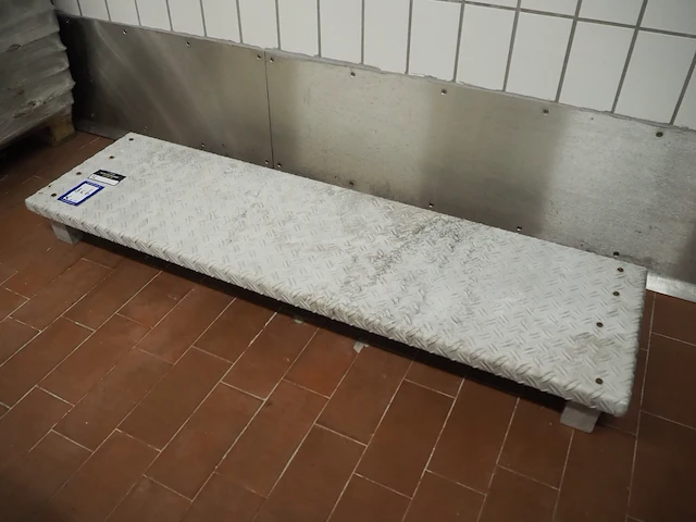 Nn step - afbeelding 6 van  8