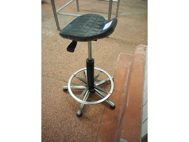 Nn stool - afbeelding 4 van  8