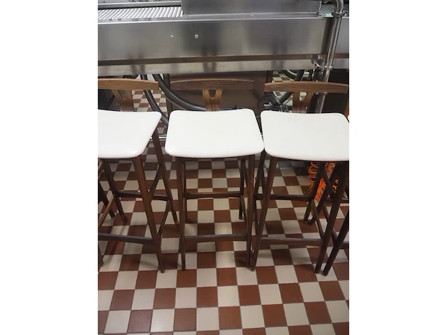 Nn stools - afbeelding 5 van  7