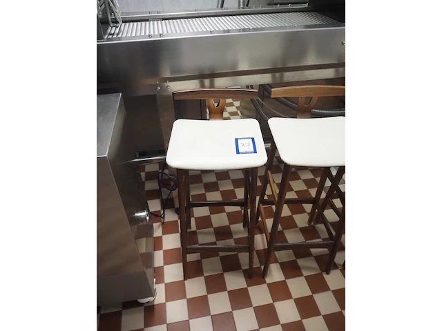 Nn stools - afbeelding 7 van  7