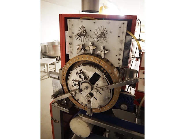 Nn sugar cubes processing line - afbeelding 34 van  38