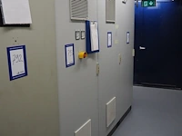 Nn switch cabinet for milk-cream separation line - afbeelding 1 van  15