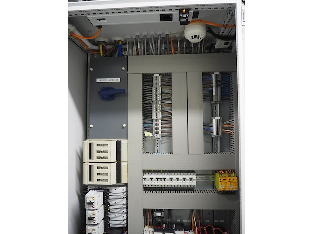 Nn switch cabinet for milk-cream separation line - afbeelding 10 van  15