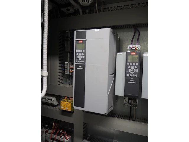 Nn switch cabinet for milk-cream separation line - afbeelding 15 van  15