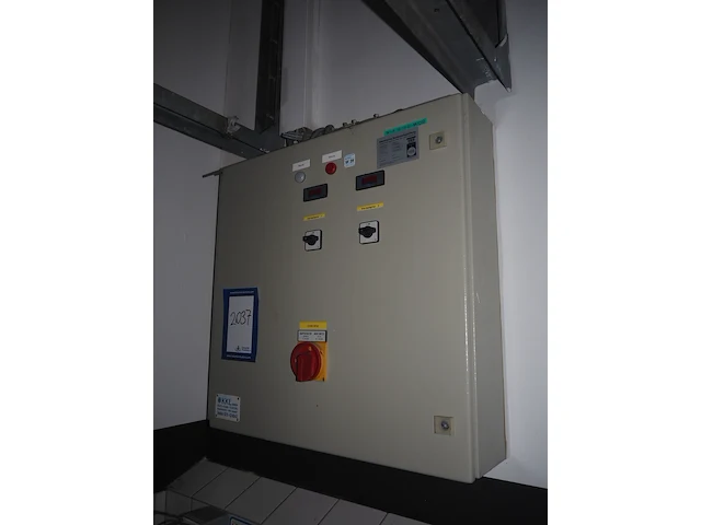 Nn switch cabinet - afbeelding 1 van  4