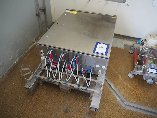 Nn switch cabinet - afbeelding 1 van  4