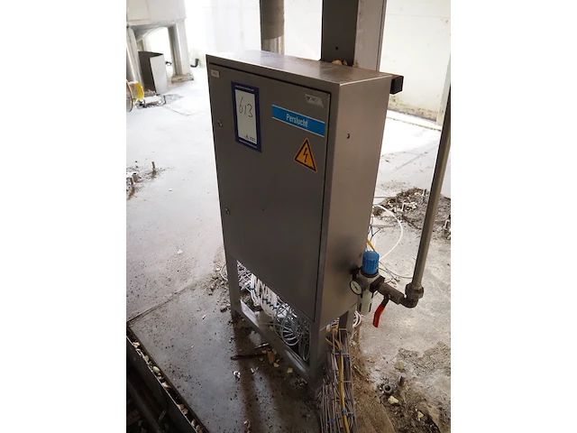 Nn switch cabinet - afbeelding 2 van  3