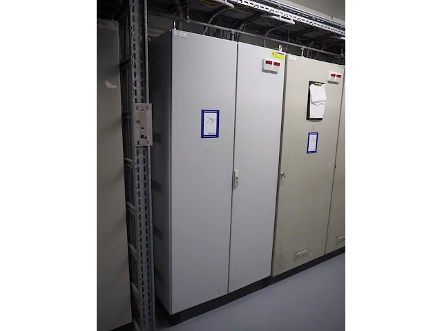 Nn switch cabinet - afbeelding 1 van  8