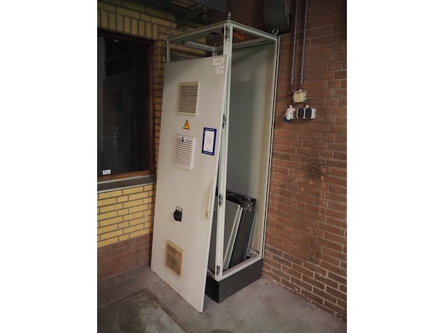 Nn switch cabinet - afbeelding 1 van  5