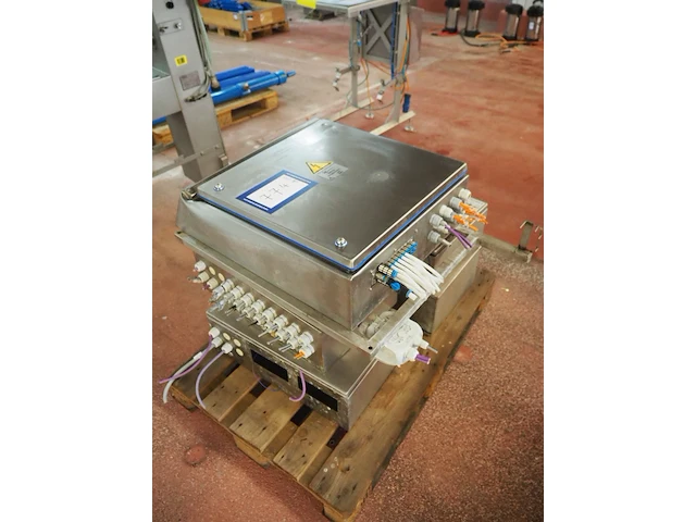 Nn switch cabinets - afbeelding 1 van  5