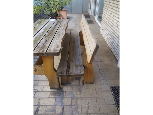 Nn table with benches - afbeelding 5 van  7