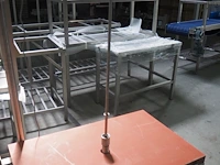 Nn table with kebab skewer - afbeelding 4 van  8