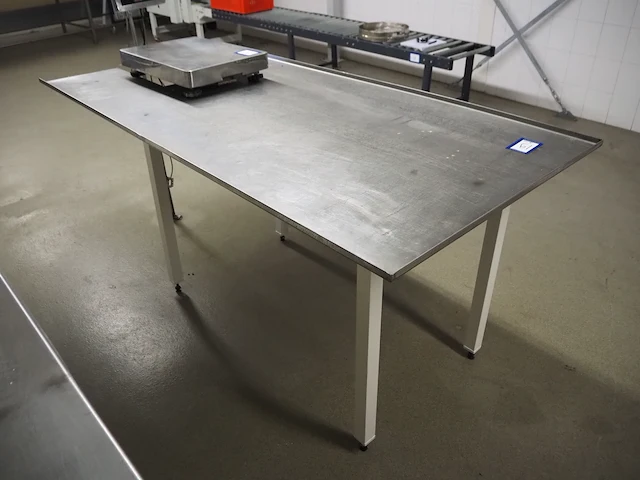 Nn table - afbeelding 4 van  4