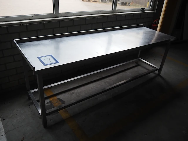 Nn table - afbeelding 1 van  3