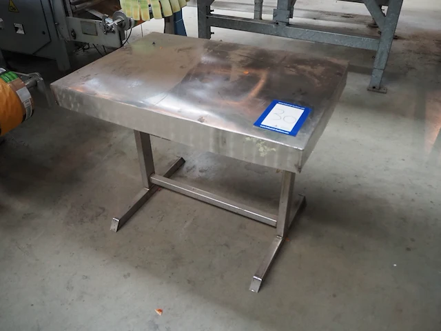 Nn table - afbeelding 1 van  4