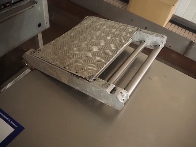 Nn table - afbeelding 4 van  4
