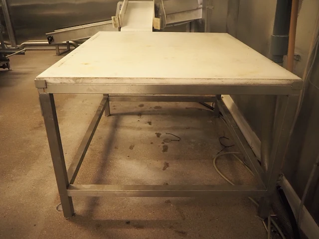 Nn table - afbeelding 4 van  6
