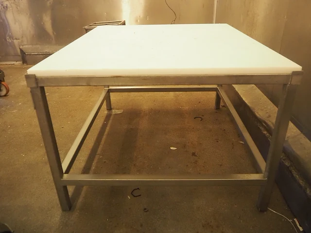 Nn table - afbeelding 4 van  6