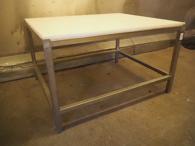 Nn table - afbeelding 2 van  6