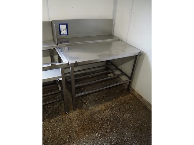 Nn table - afbeelding 1 van  4