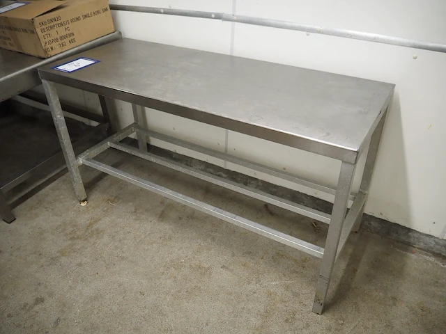 Nn table - afbeelding 1 van  3