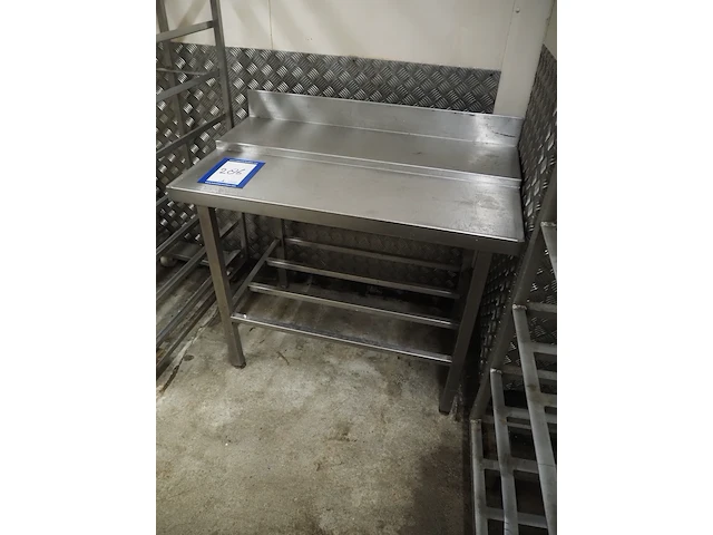 Nn table - afbeelding 2 van  4
