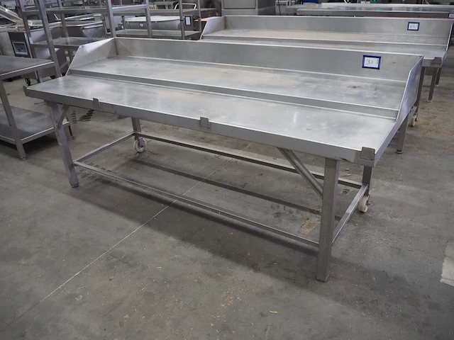 Nn table - afbeelding 2 van  4