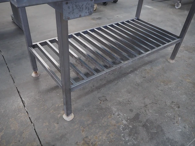 Nn table - afbeelding 6 van  6