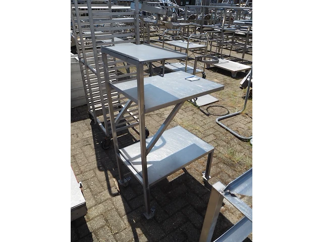 Nn table - afbeelding 3 van  4