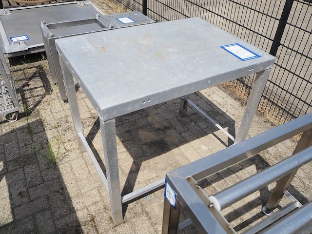 Nn table - afbeelding 2 van  5