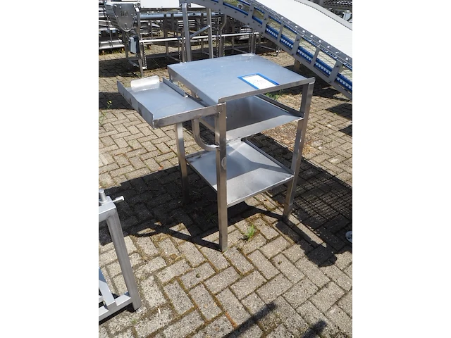 Nn table - afbeelding 1 van  6