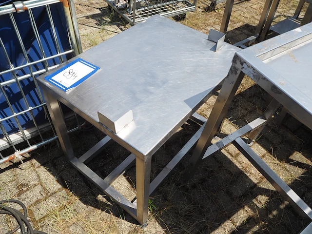 Nn table - afbeelding 1 van  3