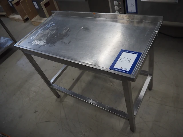 Nn table - afbeelding 1 van  5