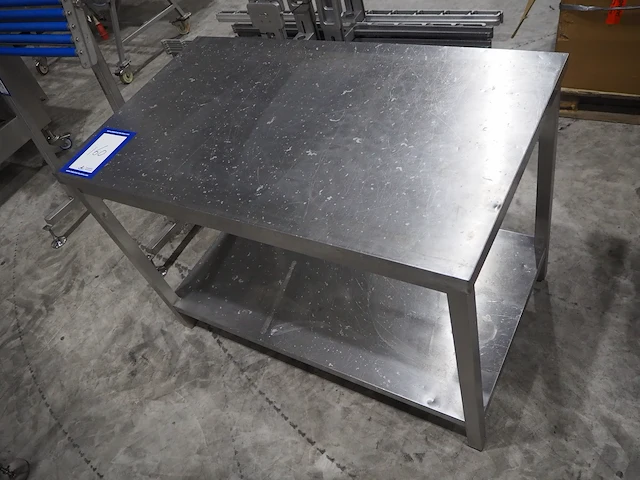 Nn table - afbeelding 1 van  3