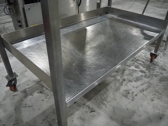 Nn table - afbeelding 6 van  6