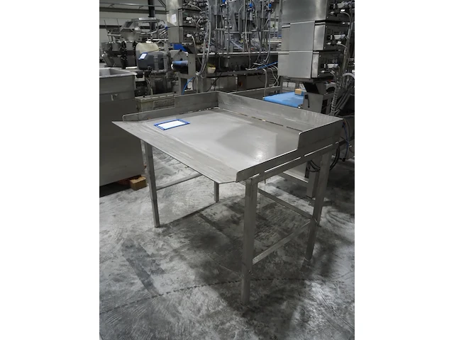 Nn table - afbeelding 1 van  5
