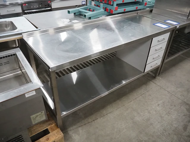 Nn table - afbeelding 2 van  4