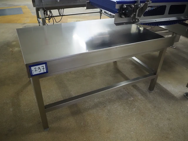 Nn table - afbeelding 1 van  3