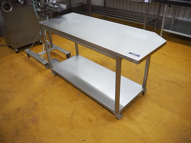Nn table - afbeelding 3 van  4