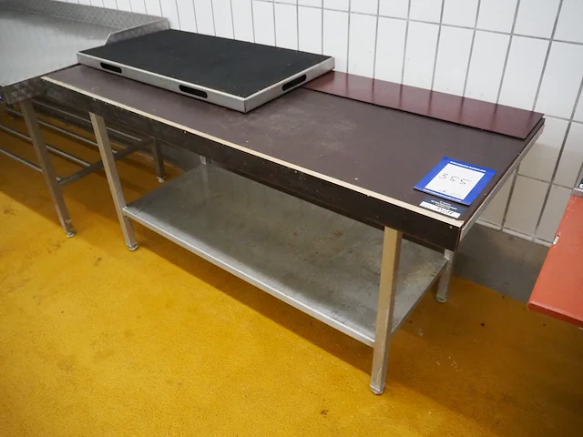 Nn table - afbeelding 1 van  4