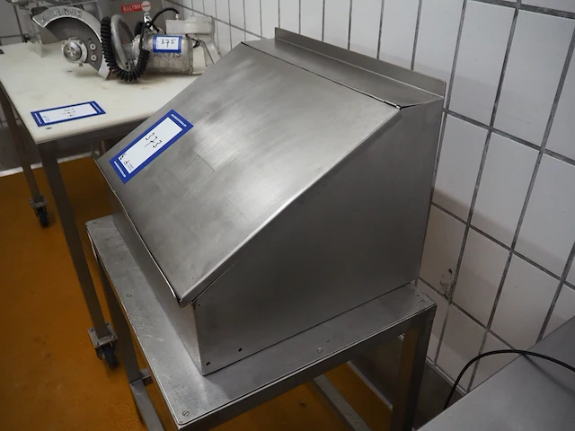 Nn table - afbeelding 3 van  4