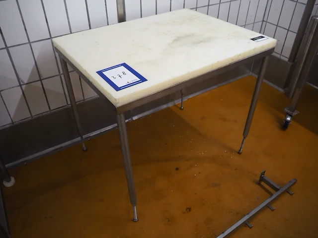 Nn table - afbeelding 2 van  4