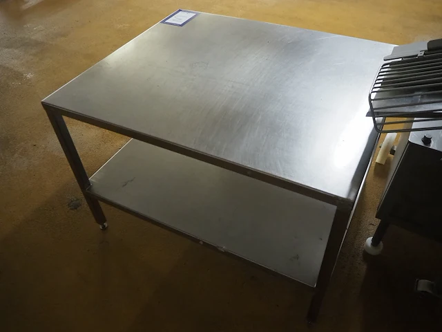 Nn table - afbeelding 3 van  4