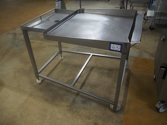 Nn table - afbeelding 1 van  5