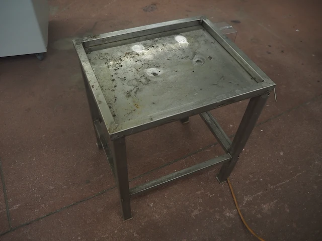 Nn table - afbeelding 3 van  6