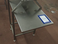 Nn table - afbeelding 1 van  6