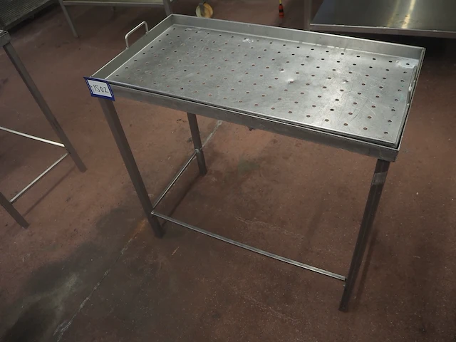 Nn table - afbeelding 1 van  5