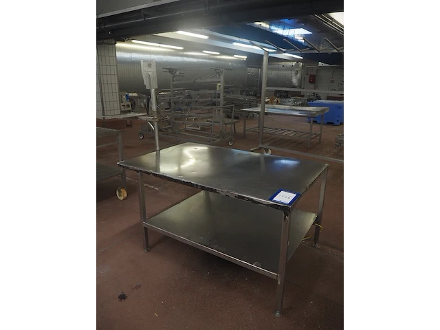 Nn table - afbeelding 1 van  6